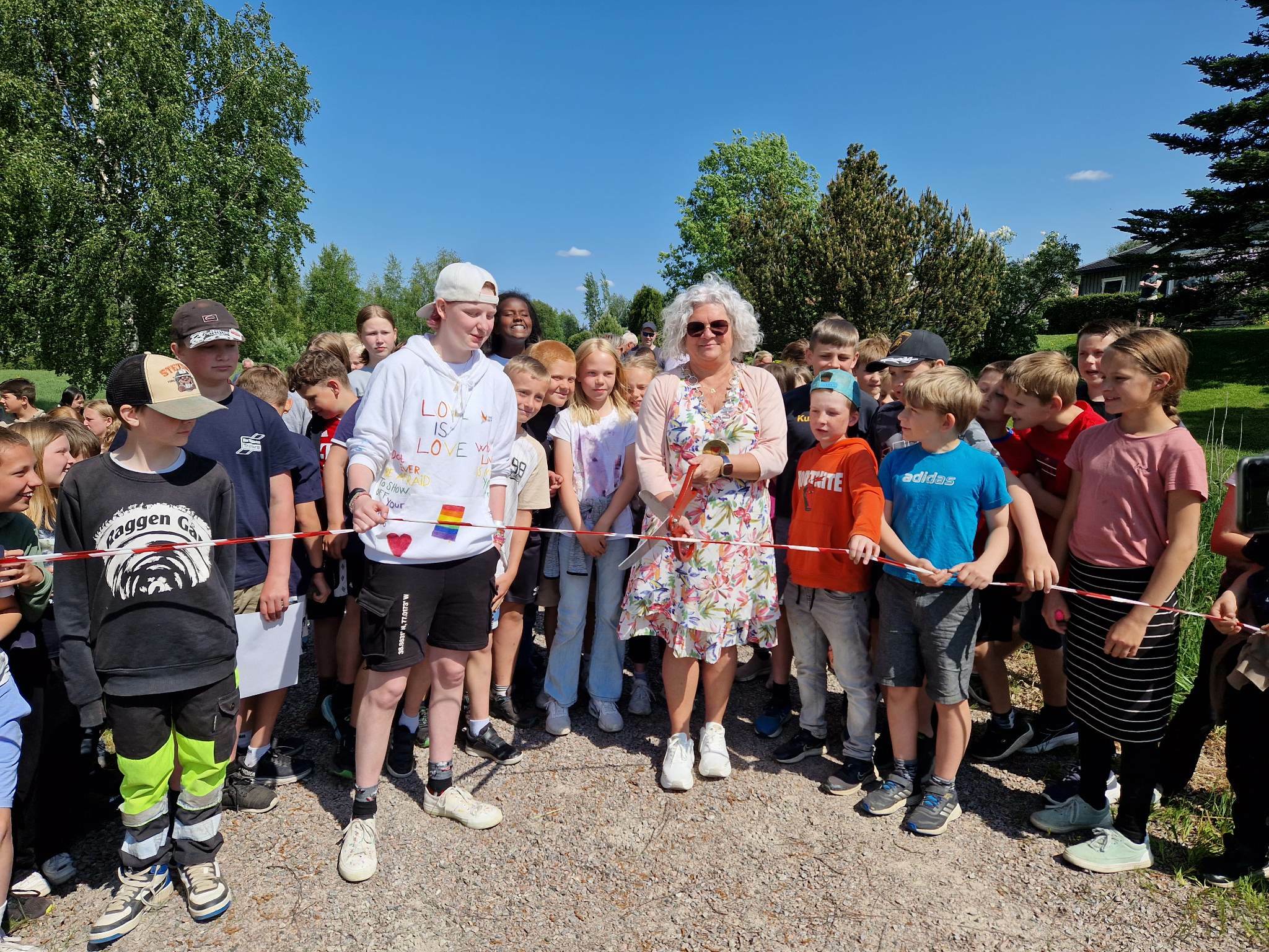 Kunstverket avdukes