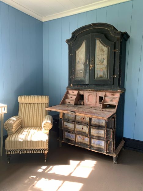 Ø Toten skap etter hannibal hof