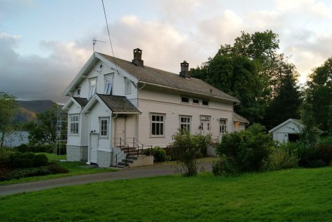 Tømmerhus i sveitserstil fra sent attenhundretall