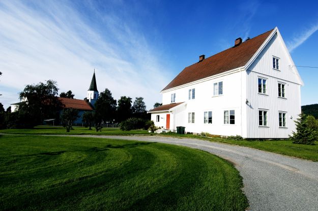 Sylling prestebolig ligger i gamle Buskerud fylke
