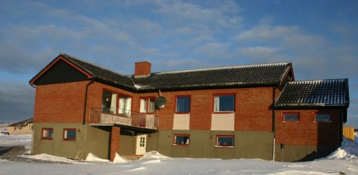 Nyere  bolig i rød teglstein