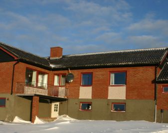 Nyere  bolig i rød teglstein